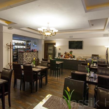 Klassik Hotel Chişinău Eksteriør billede
