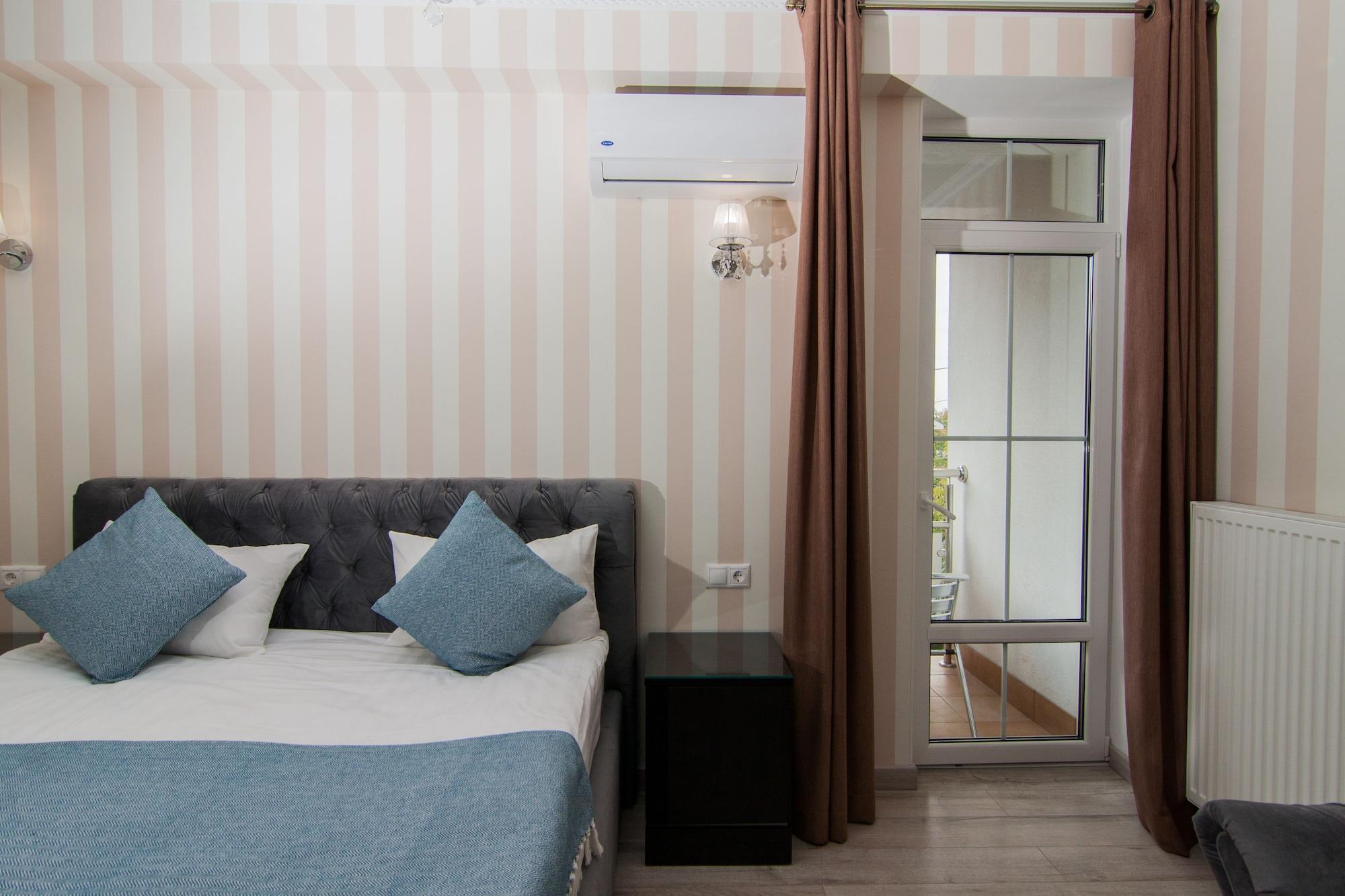Klassik Hotel Chişinău Eksteriør billede