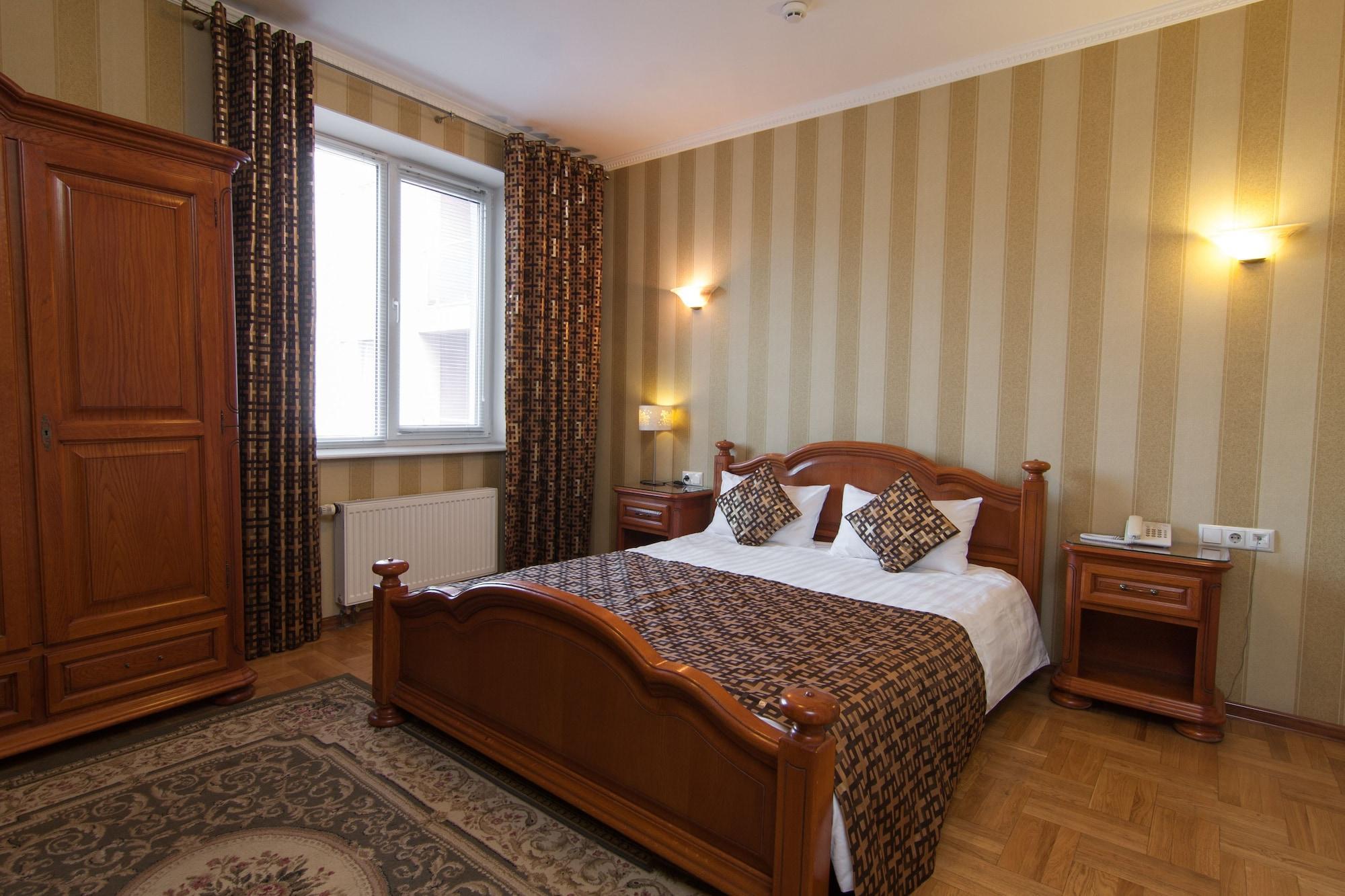 Klassik Hotel Chişinău Eksteriør billede