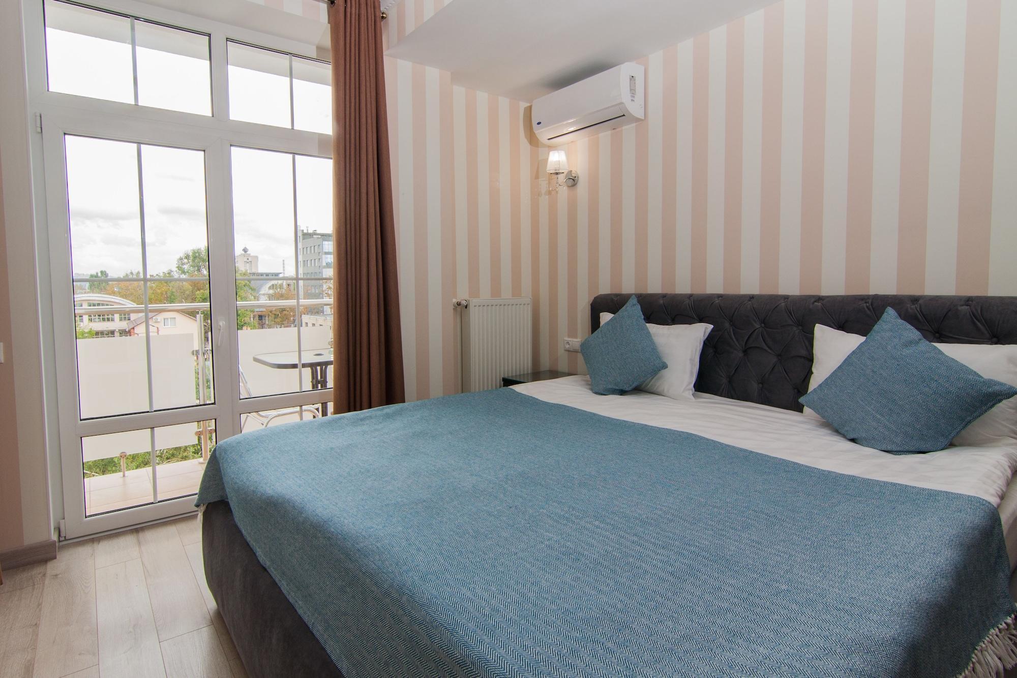 Klassik Hotel Chişinău Eksteriør billede