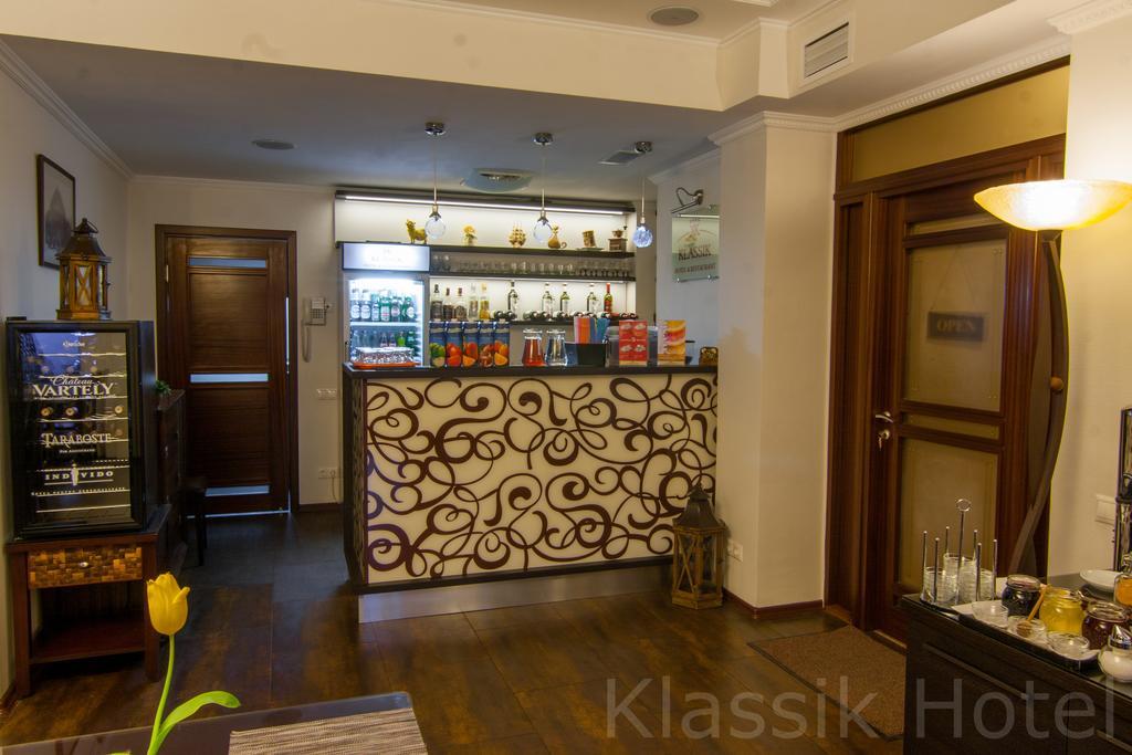 Klassik Hotel Chişinău Eksteriør billede