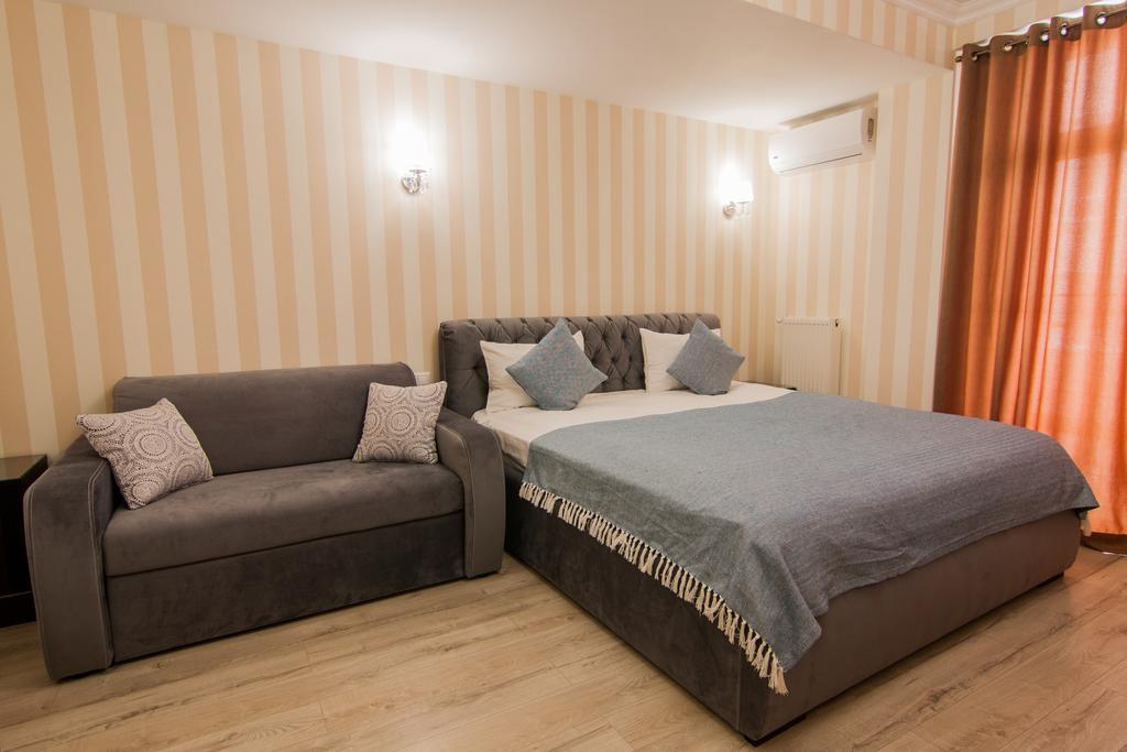 Klassik Hotel Chişinău Eksteriør billede