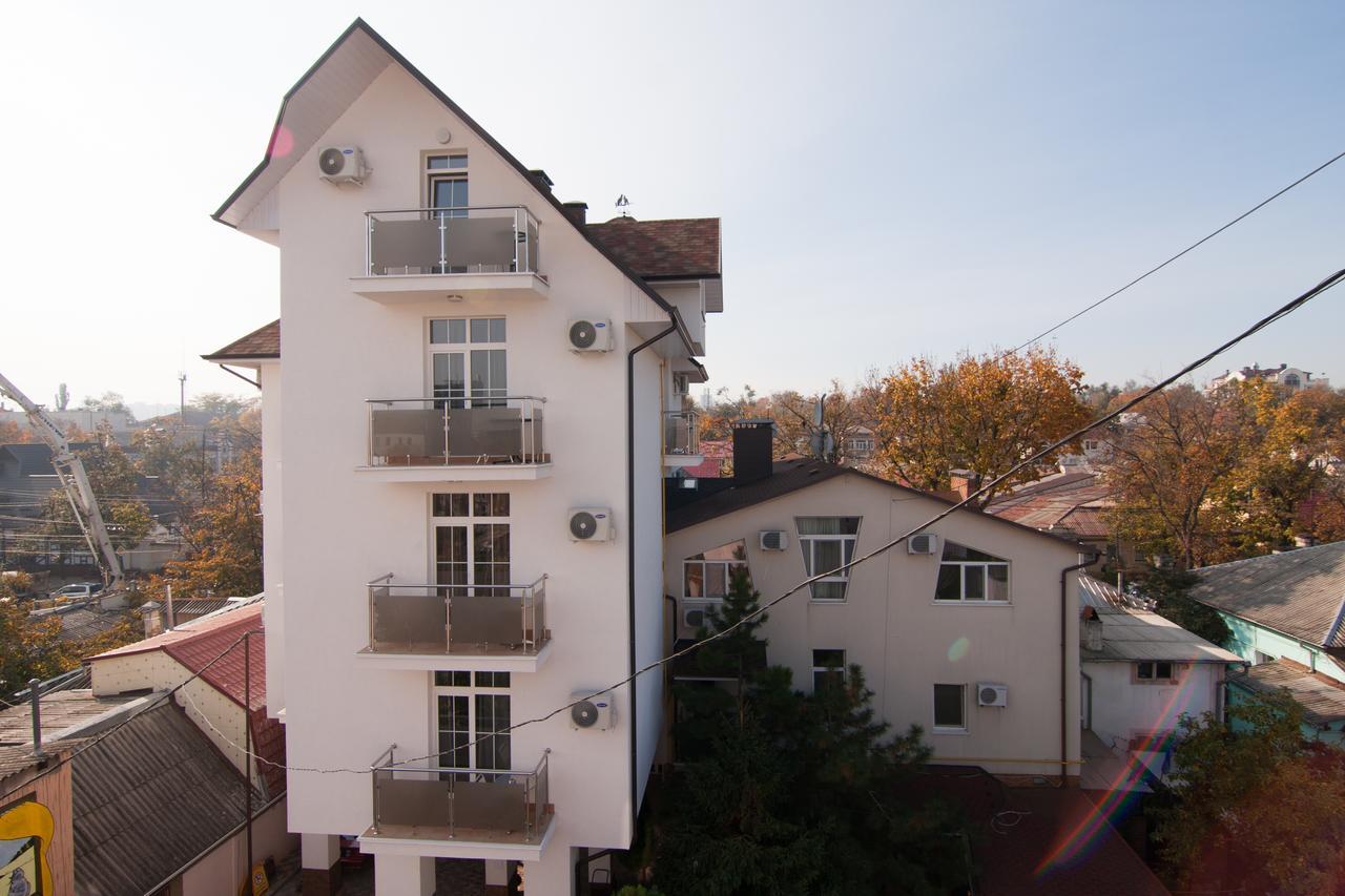Klassik Hotel Chişinău Eksteriør billede